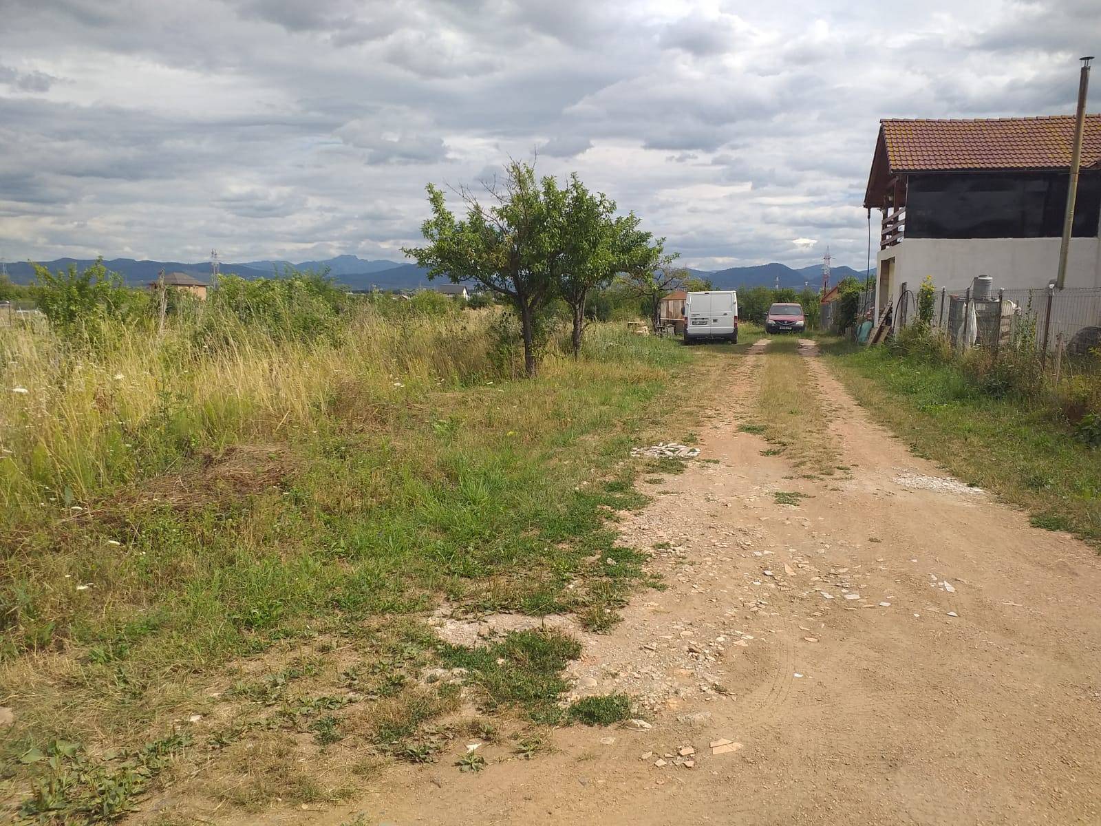 Teren Brasov Livada -Sanpetru miniatura 3